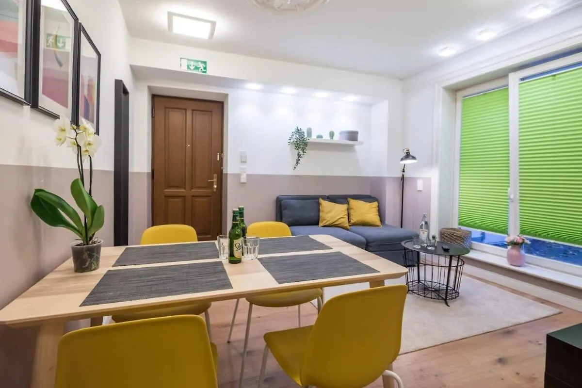 Charming Apartment In Prime Location Hamburg Germany